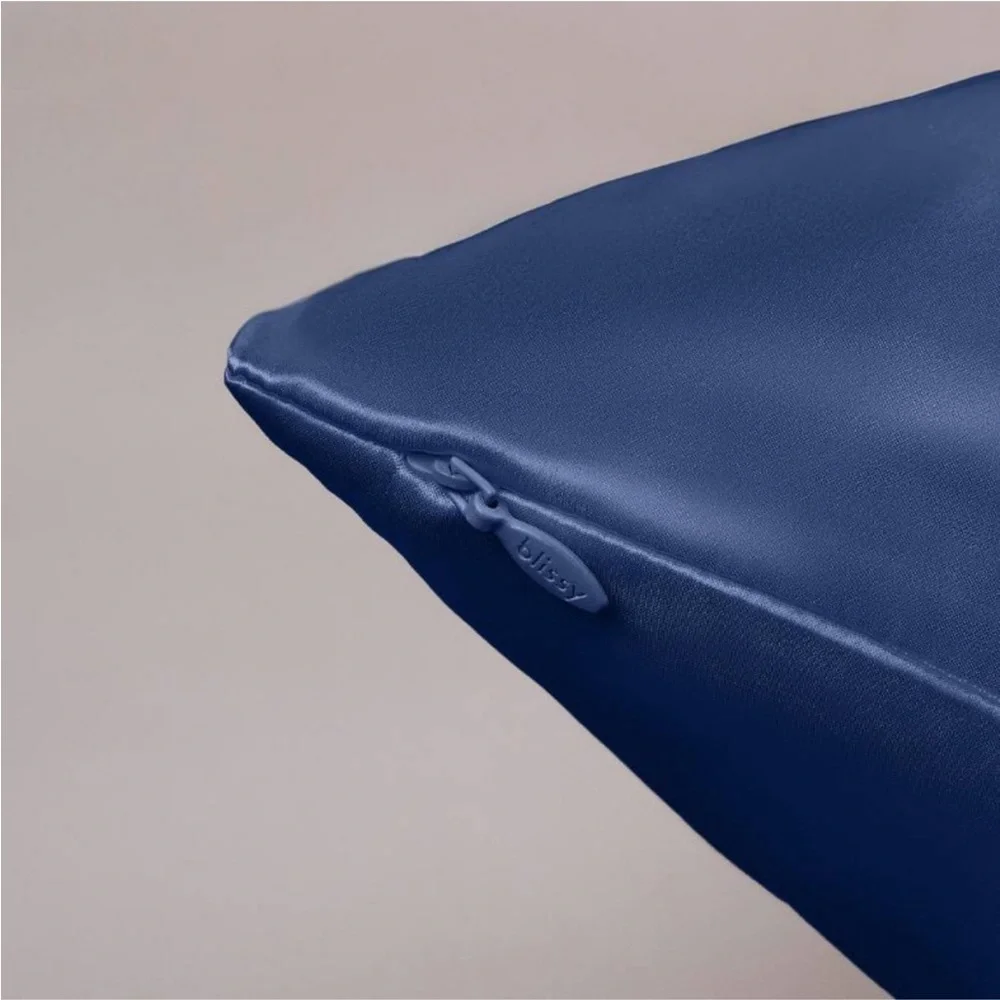 Blissy King Sized 100% Mulberry Silk Pillowcase in Navy Blue - Picture 6 of 11